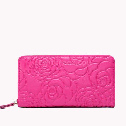 Embossed pattern ladies clutch bag